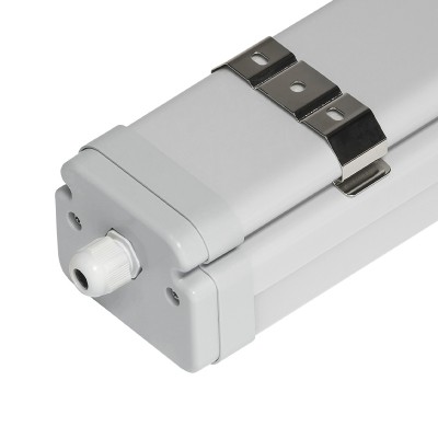 Светильник SLIM-TUBE 2470х83х70 W76/5000K Светильник SLIM-TUBE 2470х83х70 W76/5000K
